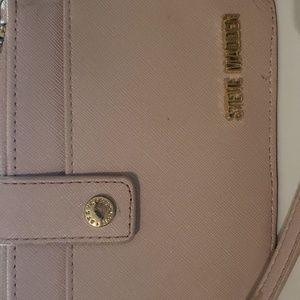 Steve madden wristlet